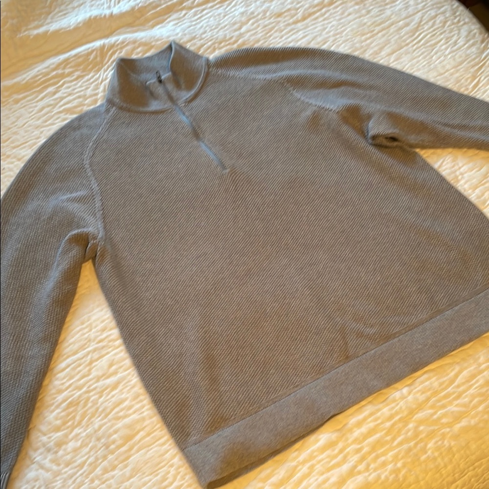 Lulu Lemon Men's Gray Textured Quarter-Zip Pullover